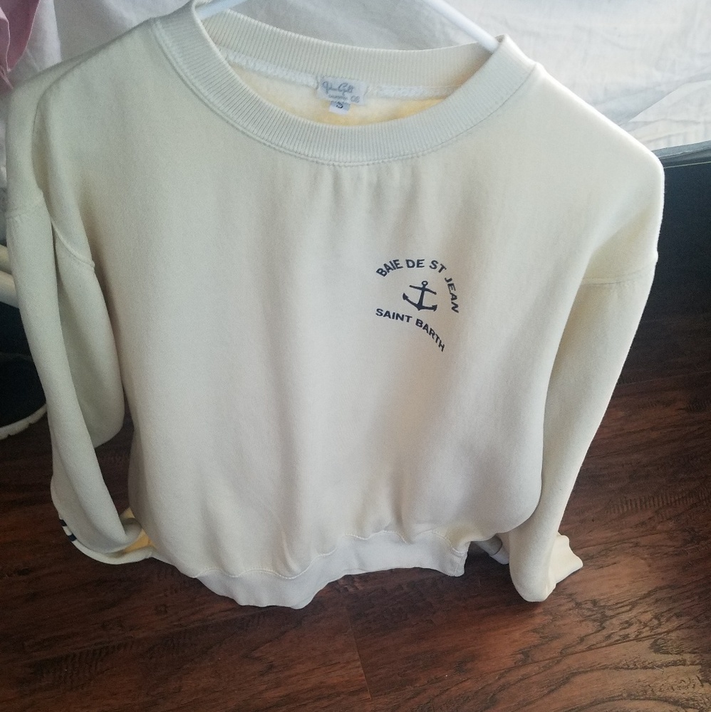 SOLD to @lilypine.